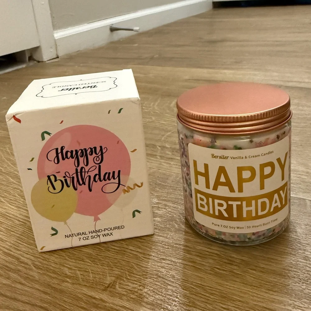 NIB Colorful Confetti Sprinkle Happy Birthday Candle - Vanilla & Cream Scented